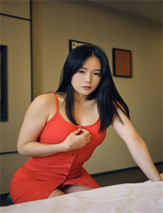 《在线欧美毛片》