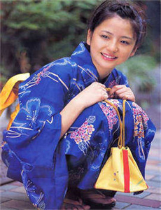 《美女与野兽》