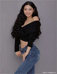 《韩国美女美臀》
