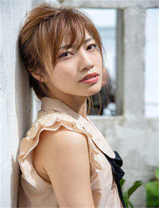 《打扑克又疼又叫的视频原声》