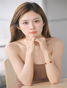 《人妻熟女久久久久久久》
