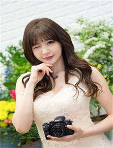 《港产三级片》