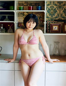 《高清伦理国产精品女儿神马》