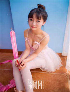 《欧美小电影》